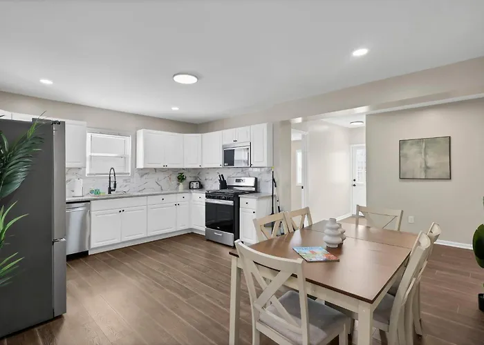 Bright And Cozy 3br Retreat Near Downtown * Columbus